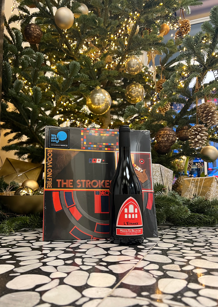 The Strokes - Room on Fire × Maison en belles lies - L`ètrange 2018